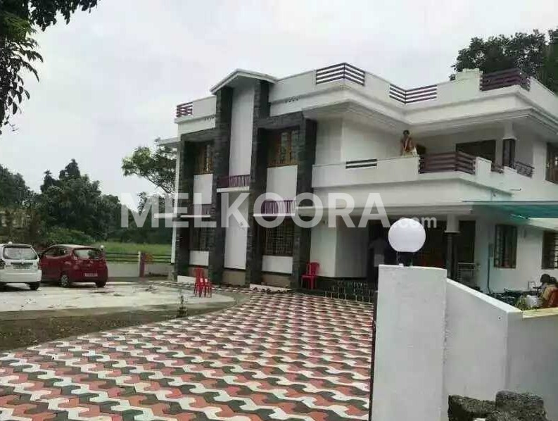 4 BHK SEMI FURNISHED INDEPENDENT VILLA IN ATHANI FOR RENT