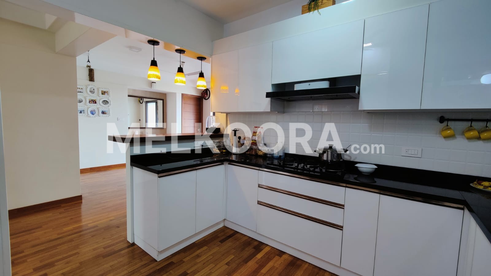 Luxurious 3BHK Fully Furnished Flat For Sale in Kadavanthra