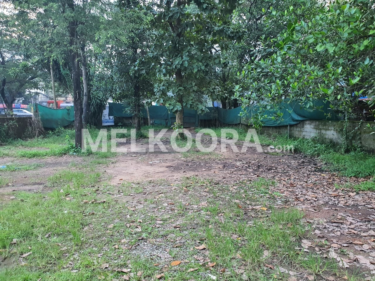 Prime Commercial Plot for Sale in Irumpanam