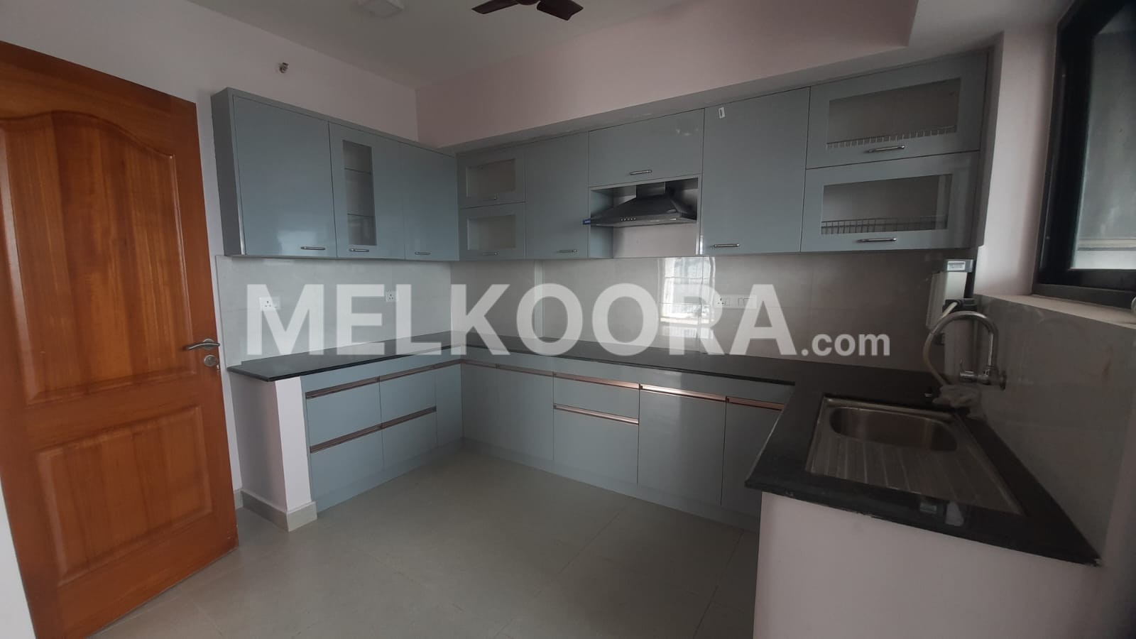 3BHK SEMI FURNISHED FLAT FOR RENT AT KALOOR