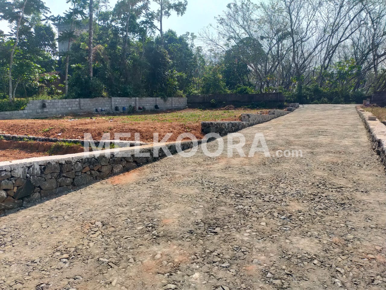 5 CENT PLOT FOR SALE IN PUTHENCRUZ