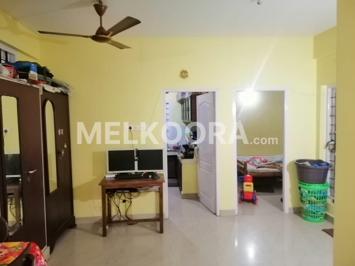 2 BHK SEMI FURNISHED FLAT FOR SALE IN THRIPUNITHARA