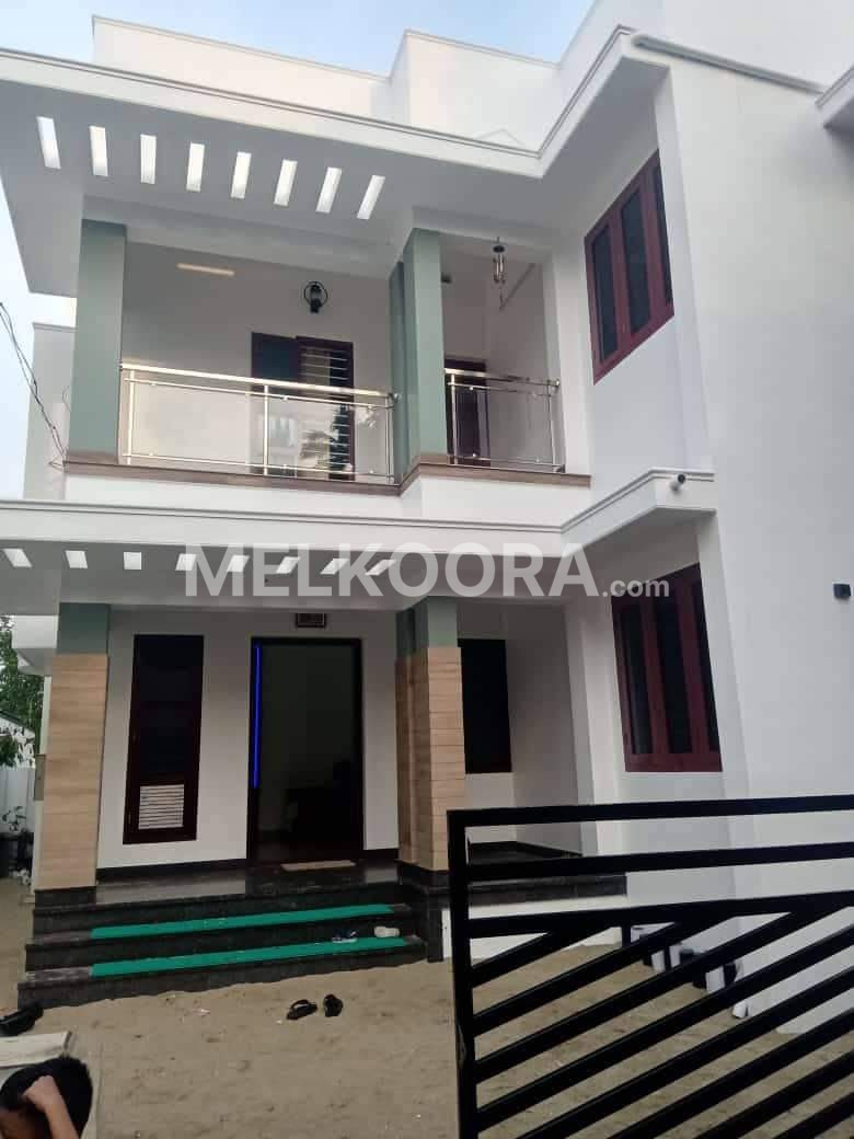 Semi-Furnished 3 BHK Independent House for Sale in Bolgatty