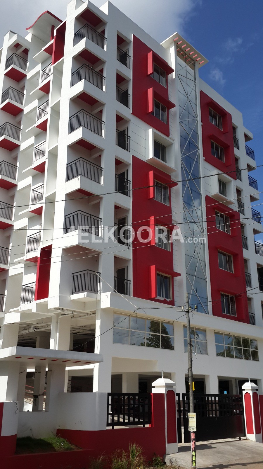 2 BHK FULLY FURNISHED FLAT FOR RENT IN THRIPUNITHURA