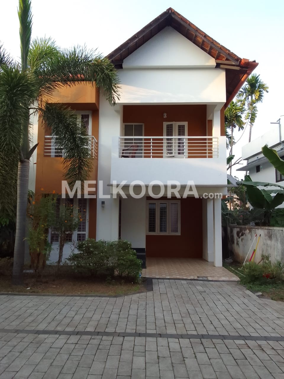 Stunning Fully Furnished 3 BHK Villa for Rent in Maradu – A Perfect Blend of Comfort and Style