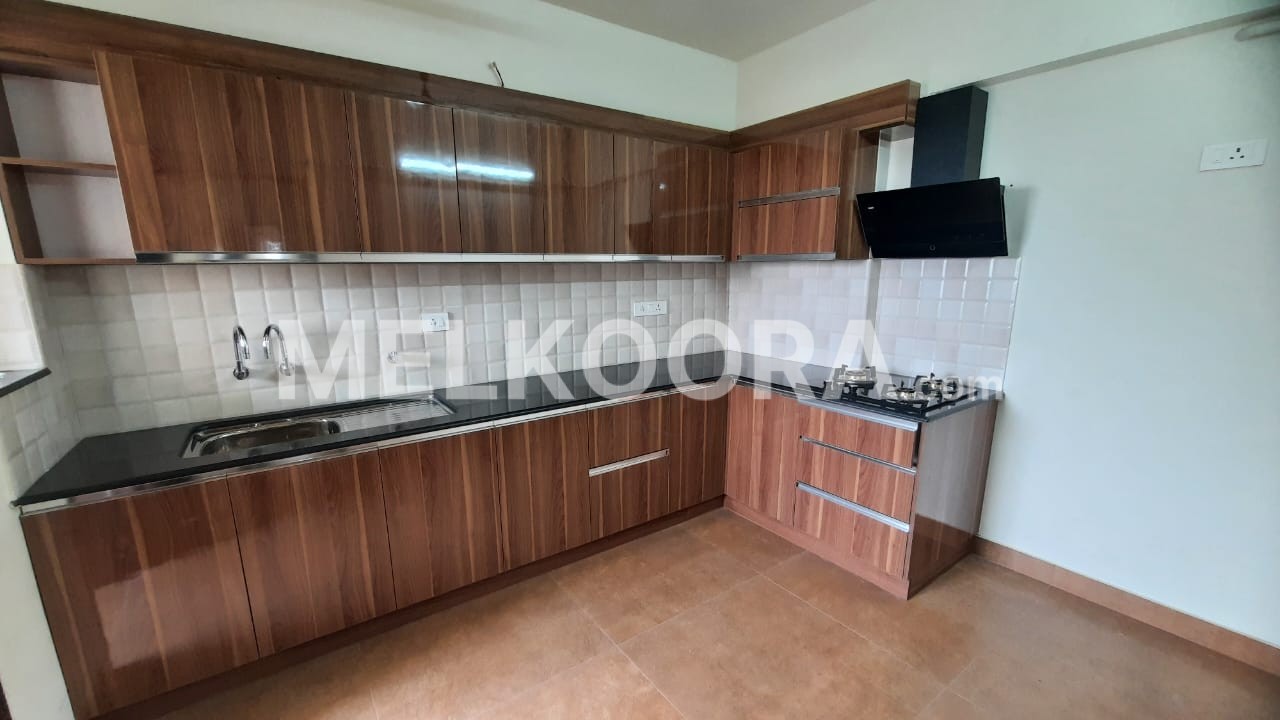 Brand New Semi-Furnished 3BHK Flat for Rent in Edappally – Prime Location