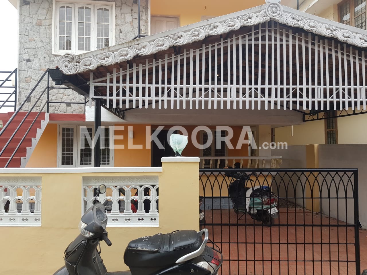 3 BHK Unfurnished Old House for Sale in Kakkanad