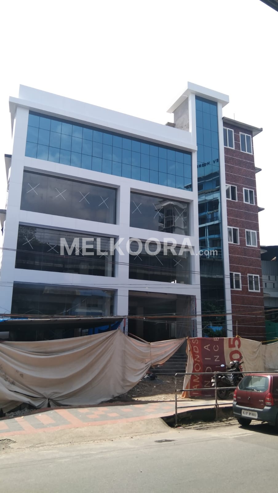 20,000 Sq. Ft. Commercial Building for Rent in Kaloor