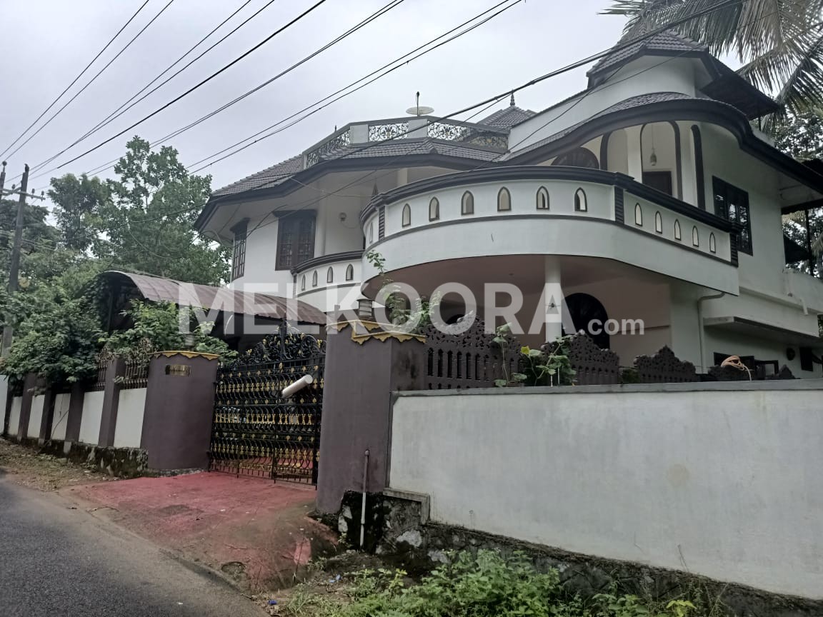 Semi-Furnished House for Sale in Mulamthuruthy