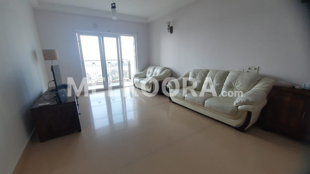 Luxury Fully Furnished House for Rent in Marine Drive