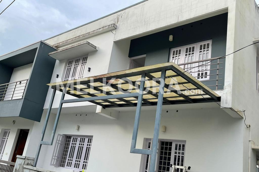 Charming 3 BHK Independent Villa for Sale in Vazhakkala