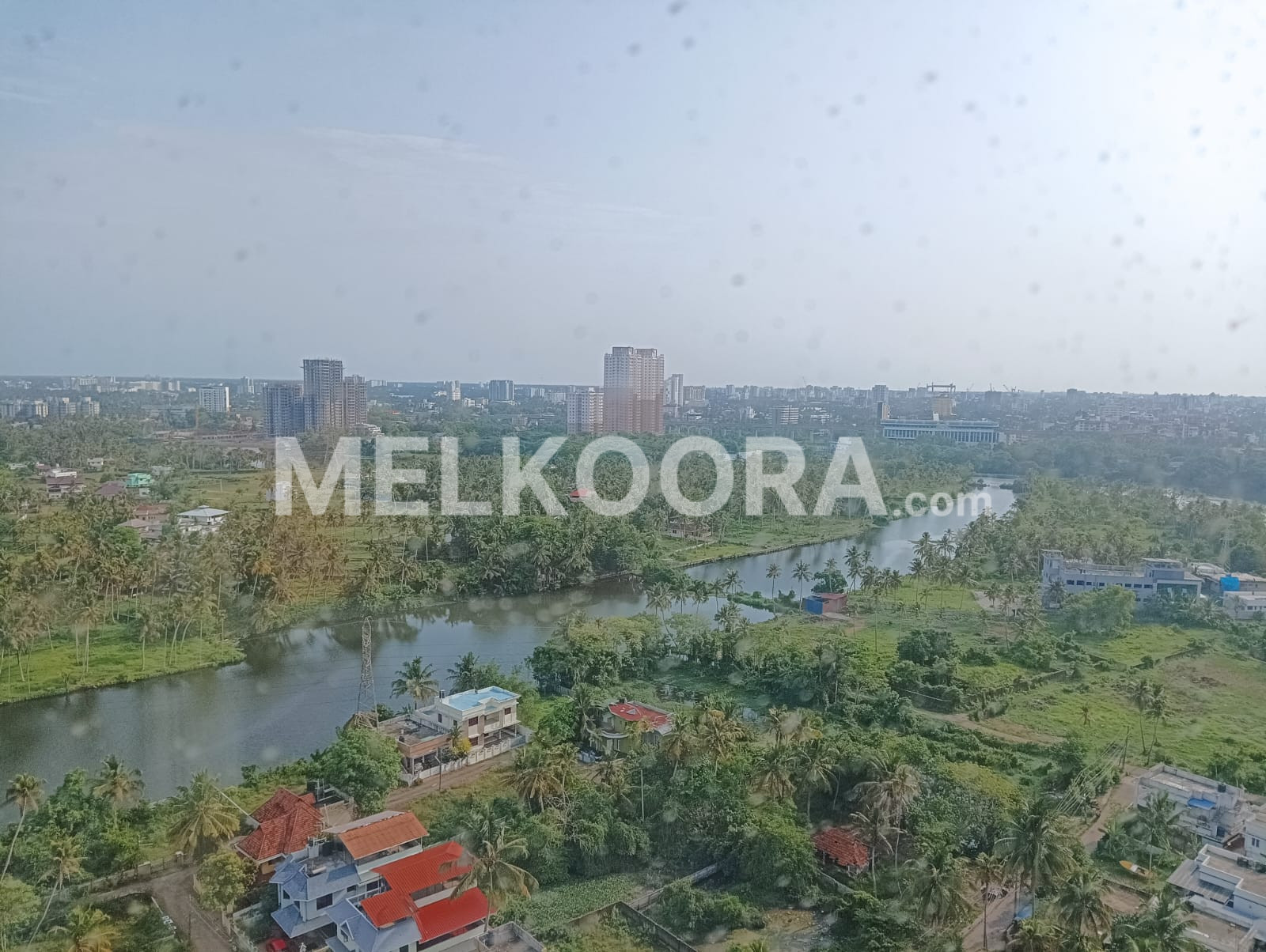 Spacious 2BHK Semi Furnished Flat for Rent in Vytila National Tradeom Park 1000Sqft Prime Location