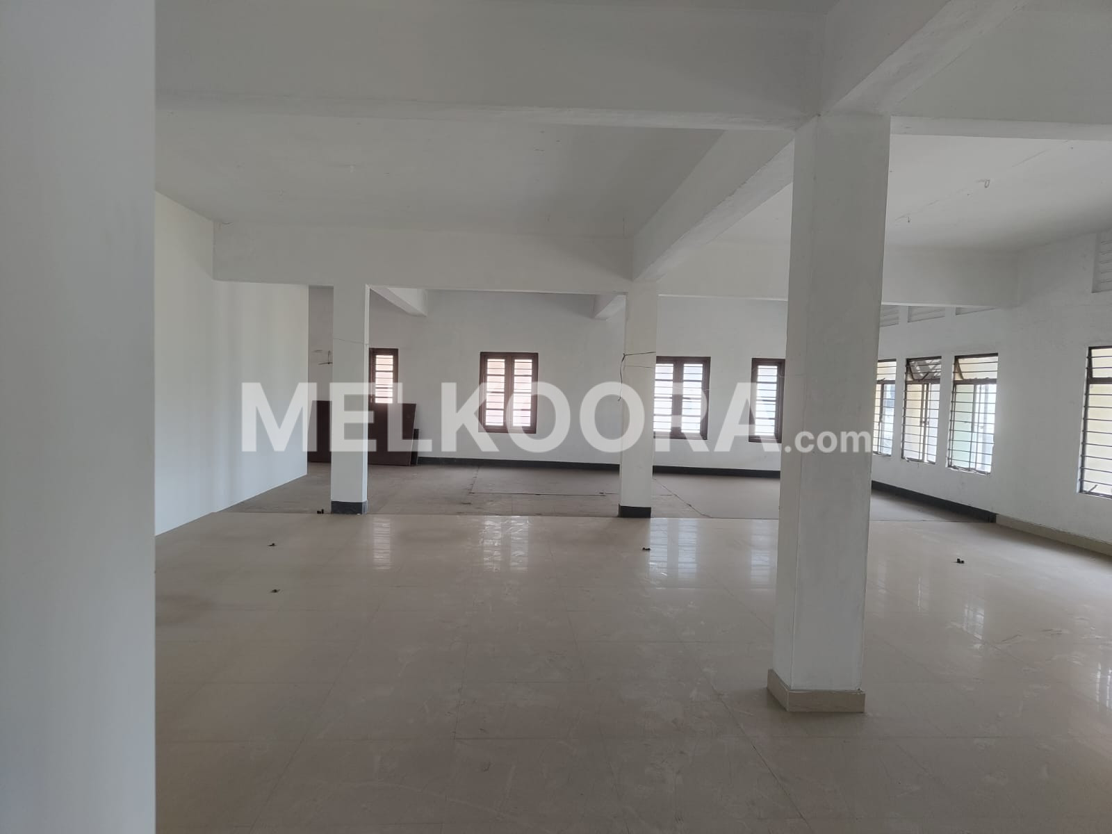 3800Sqft Semi Furnished Office Space For Sale at Kochi,MG Road For Rs 3.5Cr