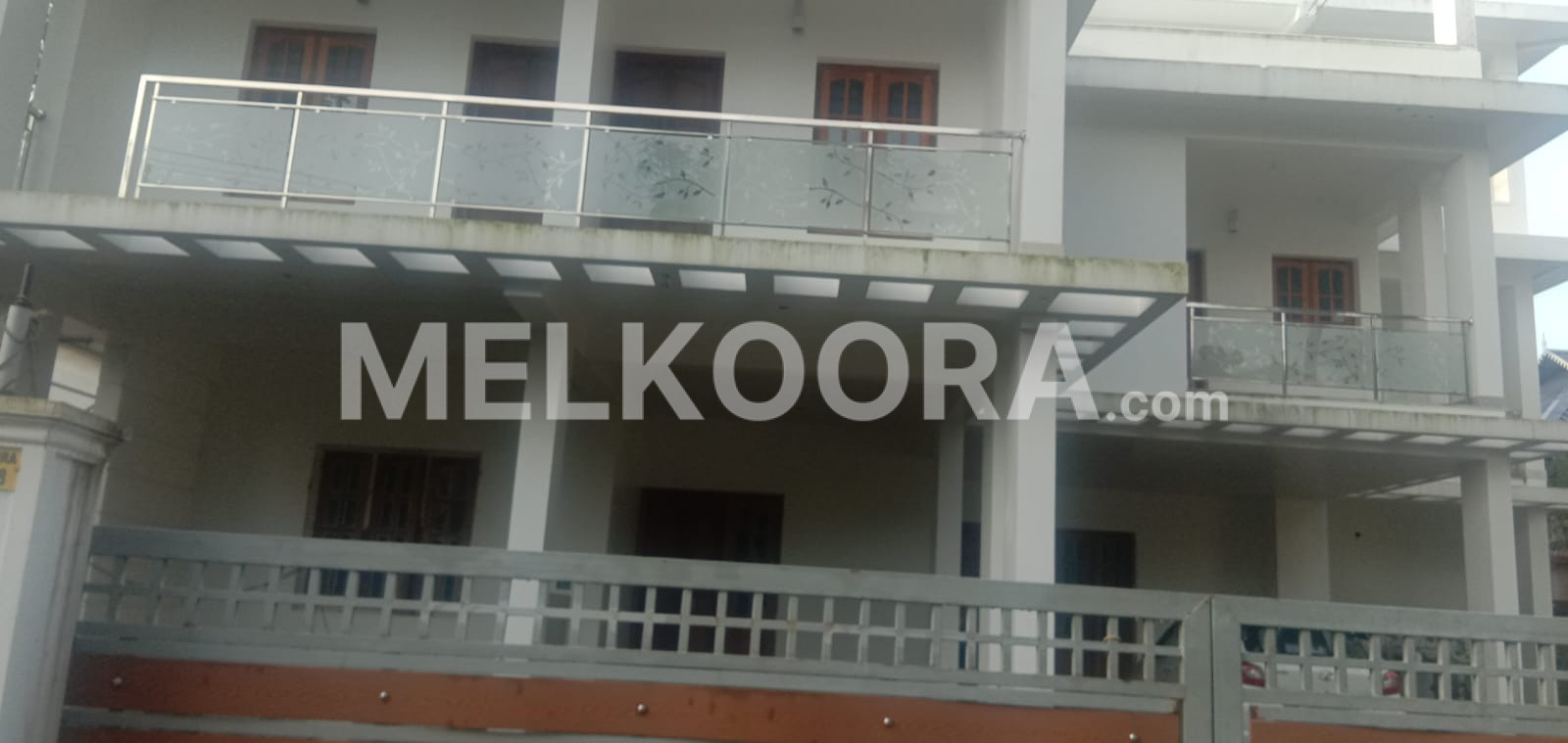 3BHK 1600Sqft Semi Furnished House For Rent at Kadavanthra For Rs25000/Month