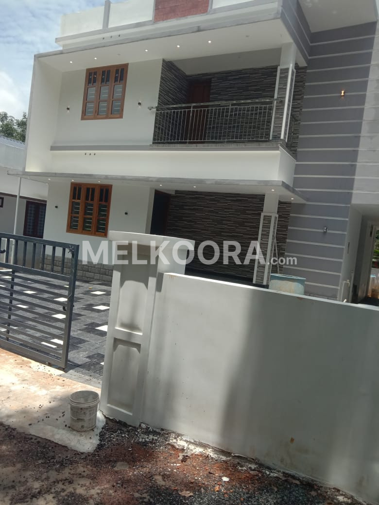 3BHK 1250Sqft Semi Furnished House For Sale at Chottanikkara For Rs 58Lakhs