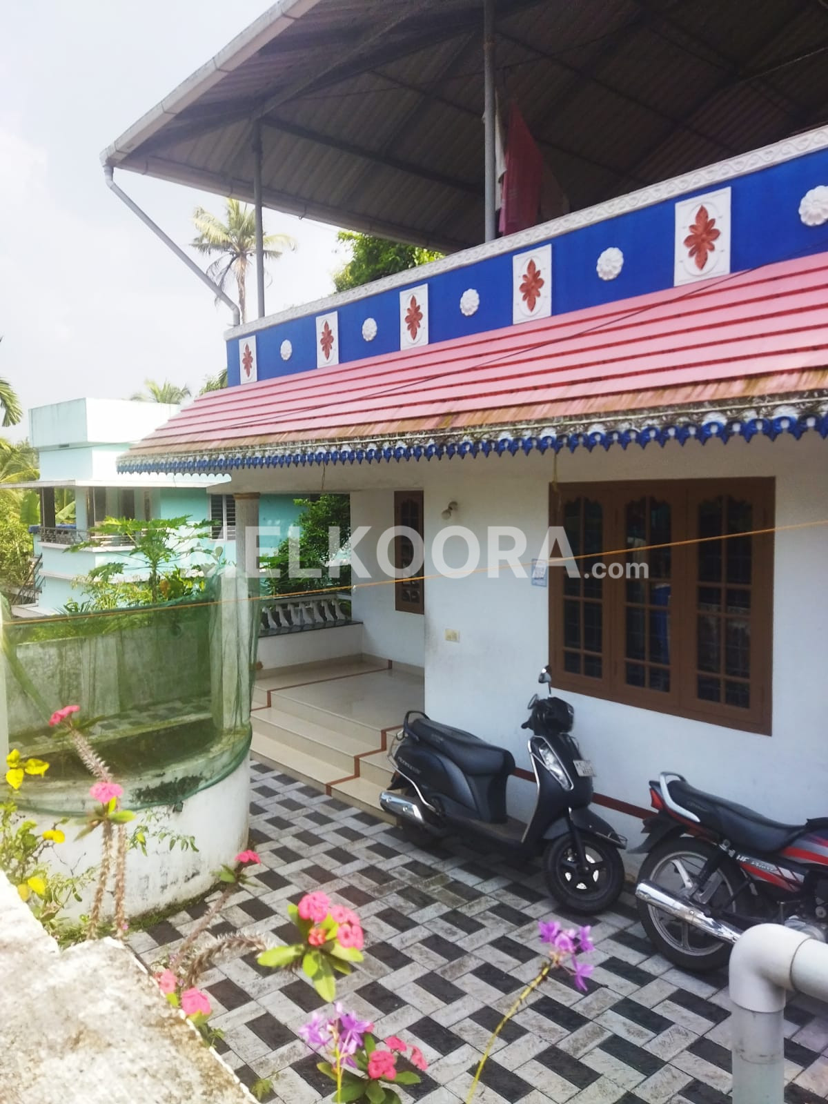 2 BHK 1000 Sqft House for Sale in Kalamassery