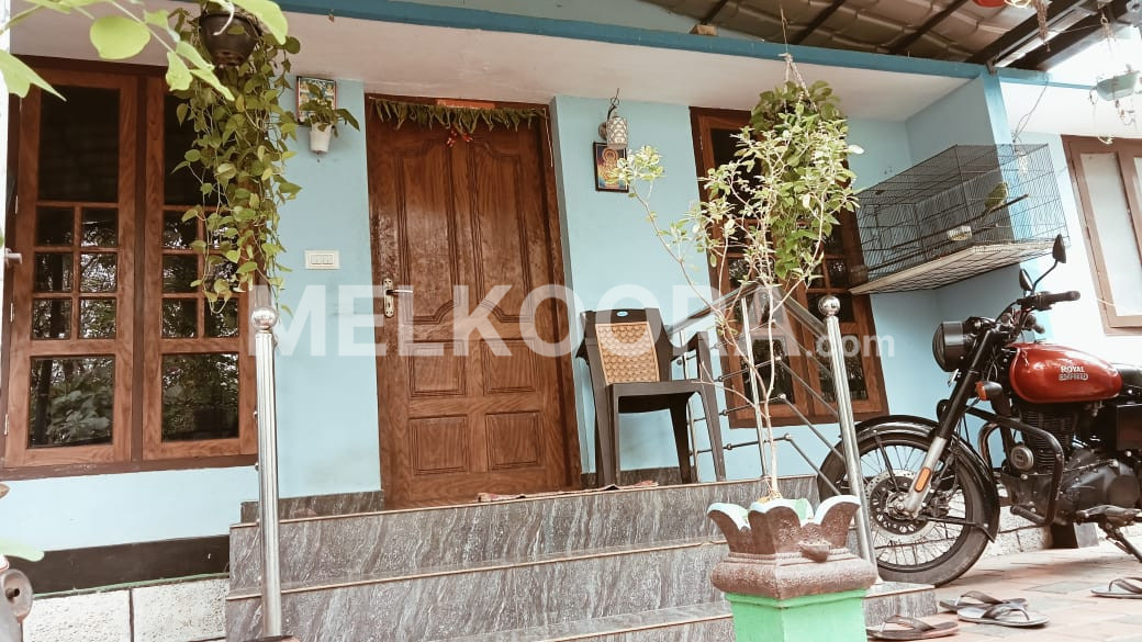 3BHK 1400Sqft Semi Furnished House For Sale at Mulanthuruthy For Rs 29Lakhs