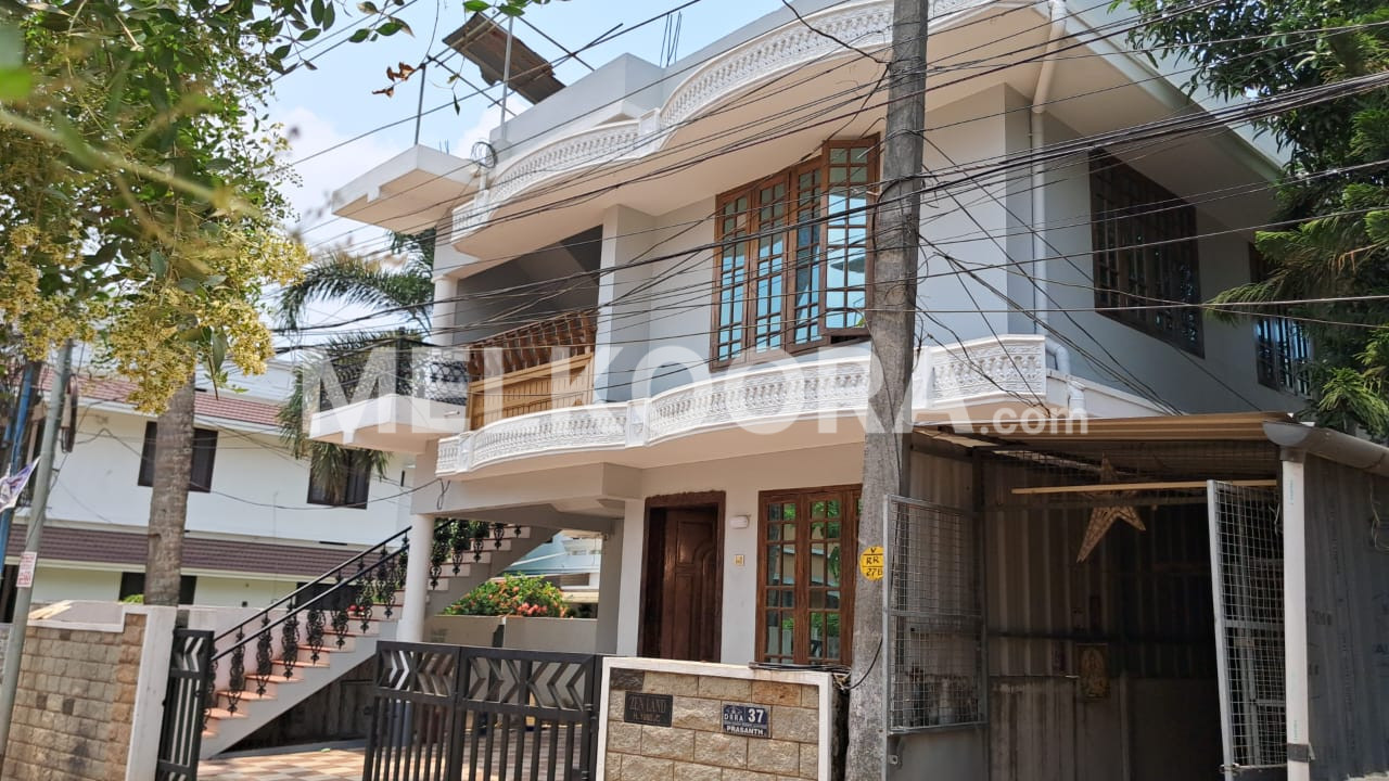 2BHK 1200Sqft Semi Furnished House For Rent at Chalikkavattom For Rs 18000/Month