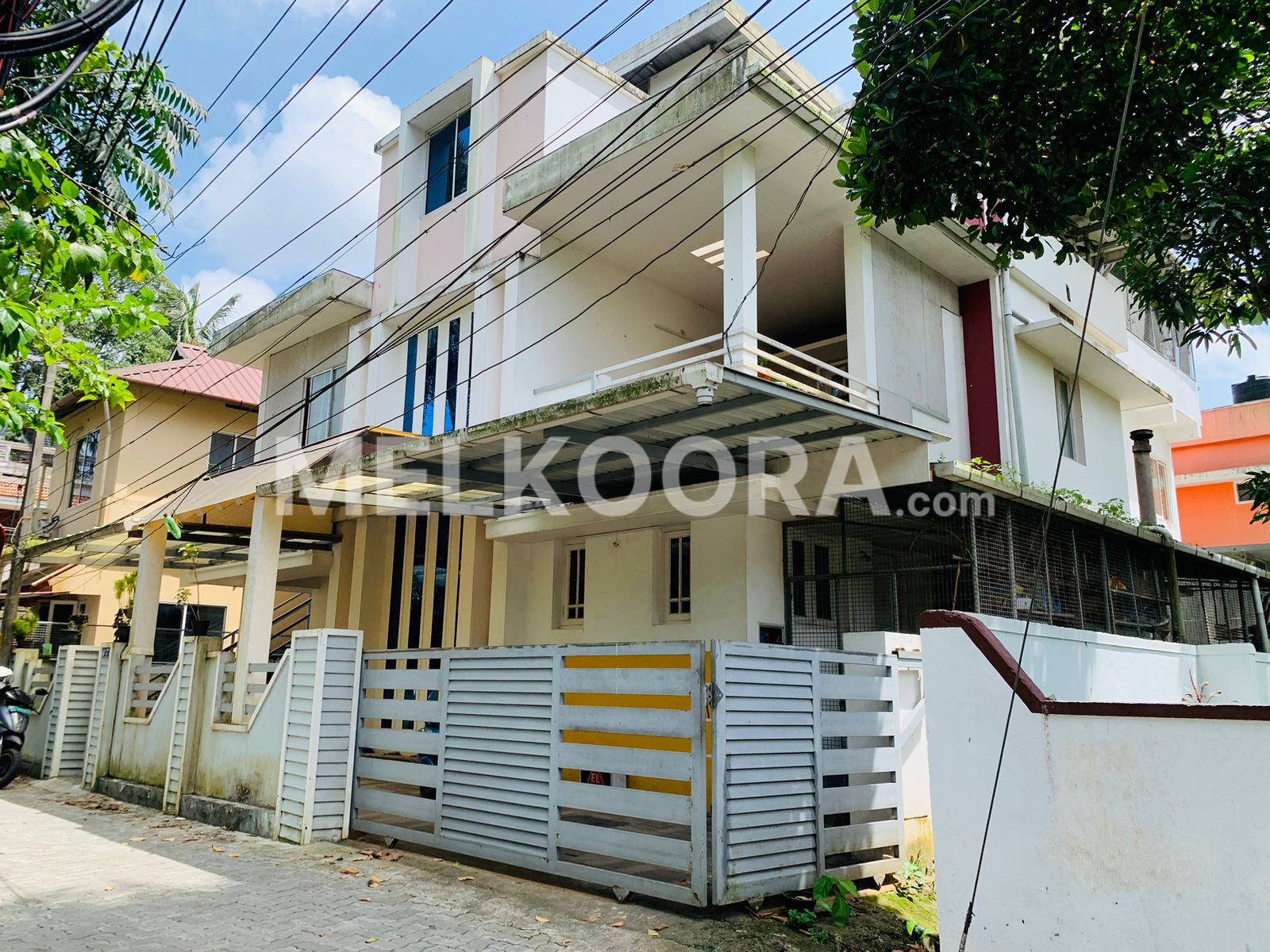 4BHK 2100Sqft Semi Furnished House For Sale at Thrippunithura For Rs 1.20Cr
