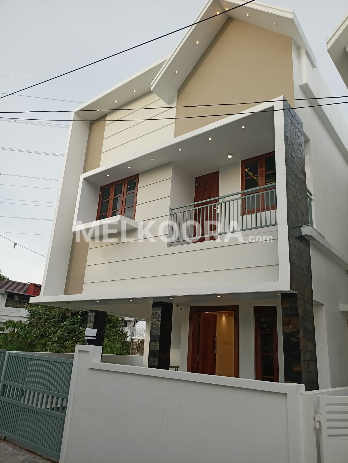 3BHK 2000Sqft Semi furnished house for sale at Kakkand for Rs 95Lakhs