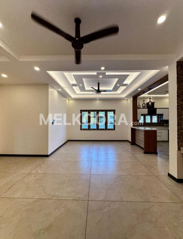 5BHK 4382Sqft Semi furnished Villa for sale at Aluva for Rs3Cr