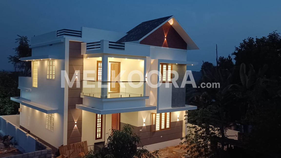 4BHK 1810Sqft Semi Furnished Villa for sale at Kakkanad for Rs 80Lakhs