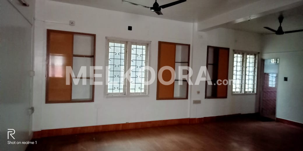 1000Sqft unfurnished Commercial Building for Rent at Ravipuram for Rs25000
