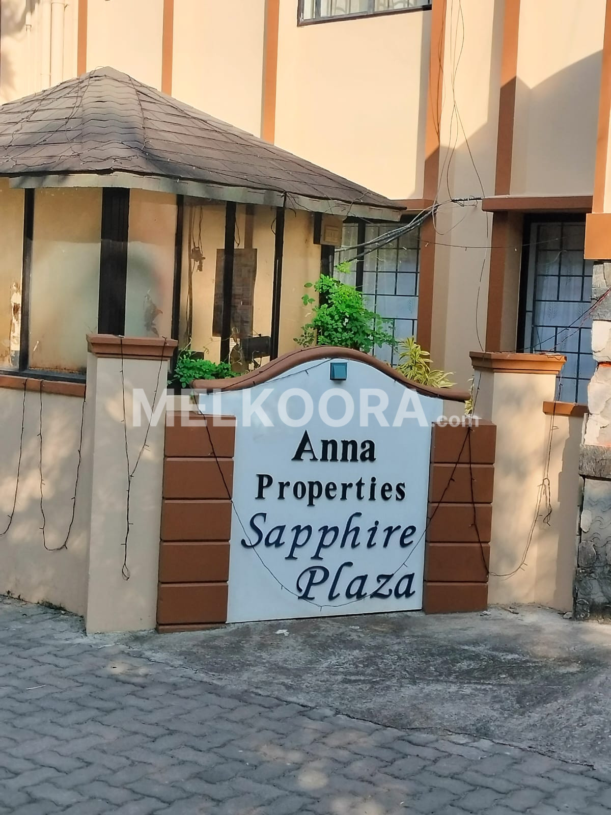 1BHK 550Sqft Fully Furnished Apartment For Rent at Sapphire Plaza,Nettoor For Rs 12000/Month