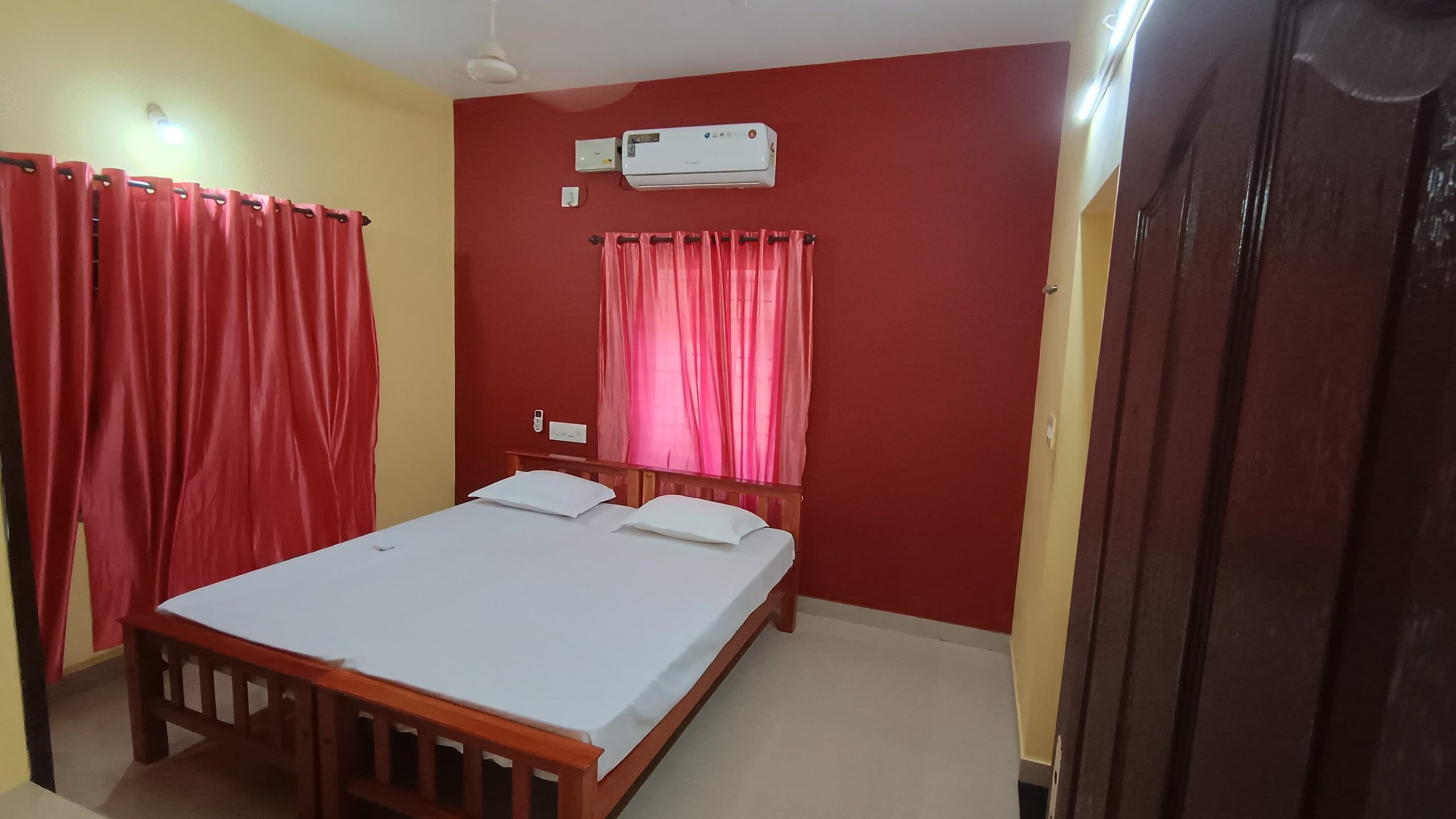 2BHK 900Sqft Fully furnished apartment for Rent at Edappally for Rs26000/Month