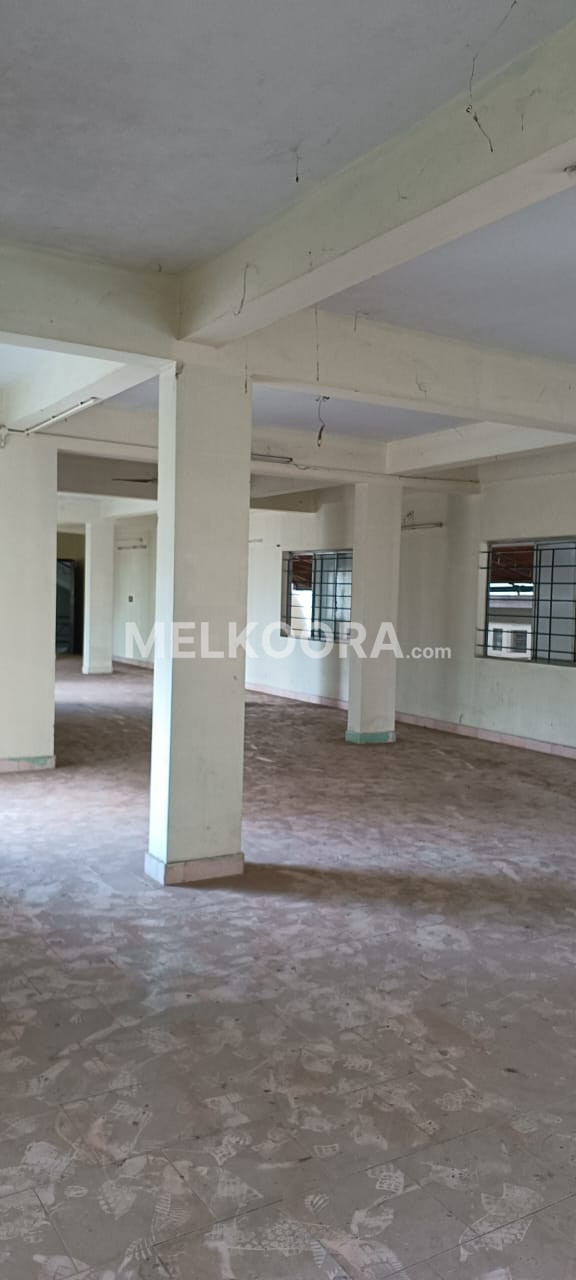 1750 Unfurnished Commercial Space for Rent at Kadavanthra for Rs43800/Month