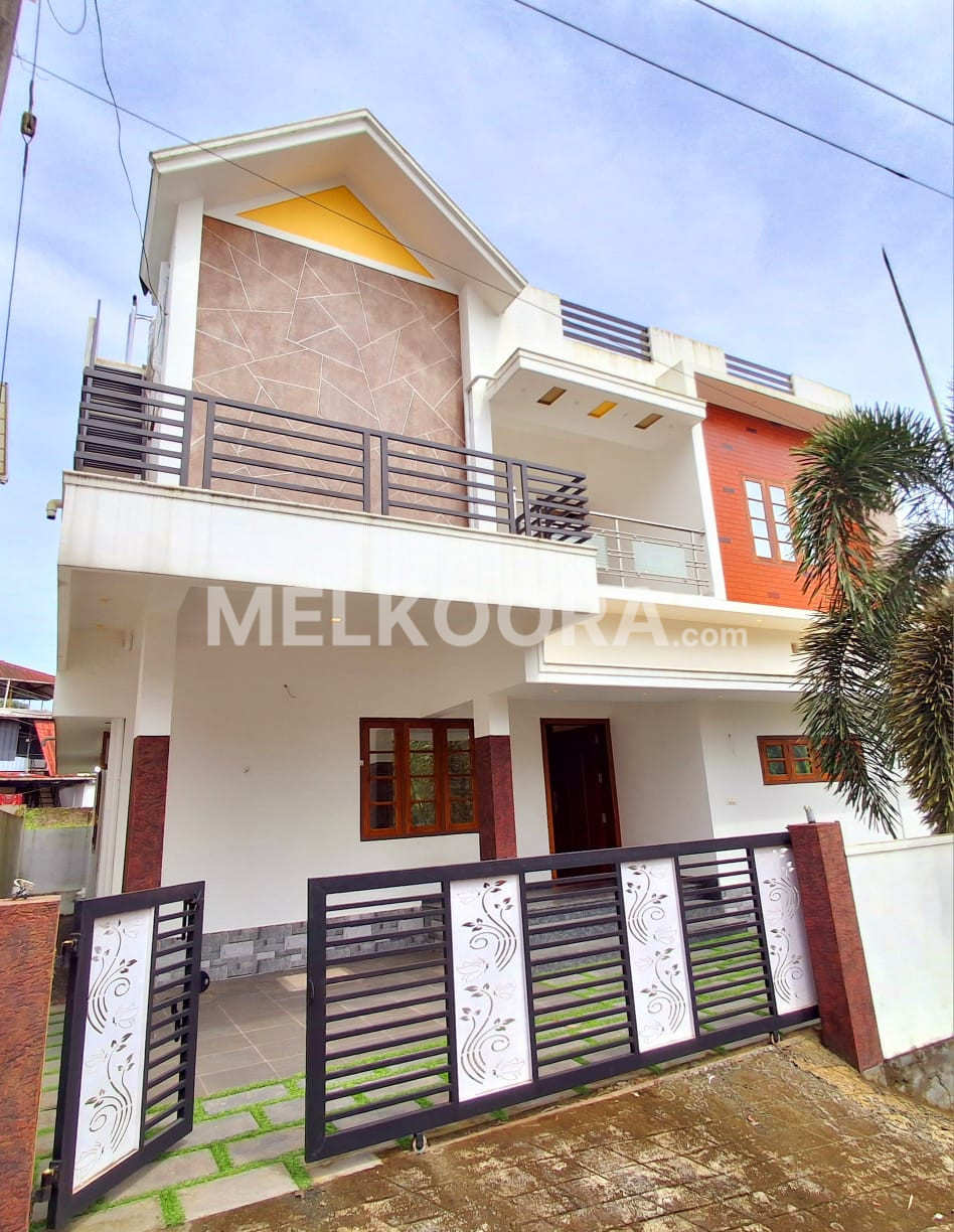 3BHK 1900Sqft Semi Furnished House For Sale at Kakkanad For Rs 75Lakhs