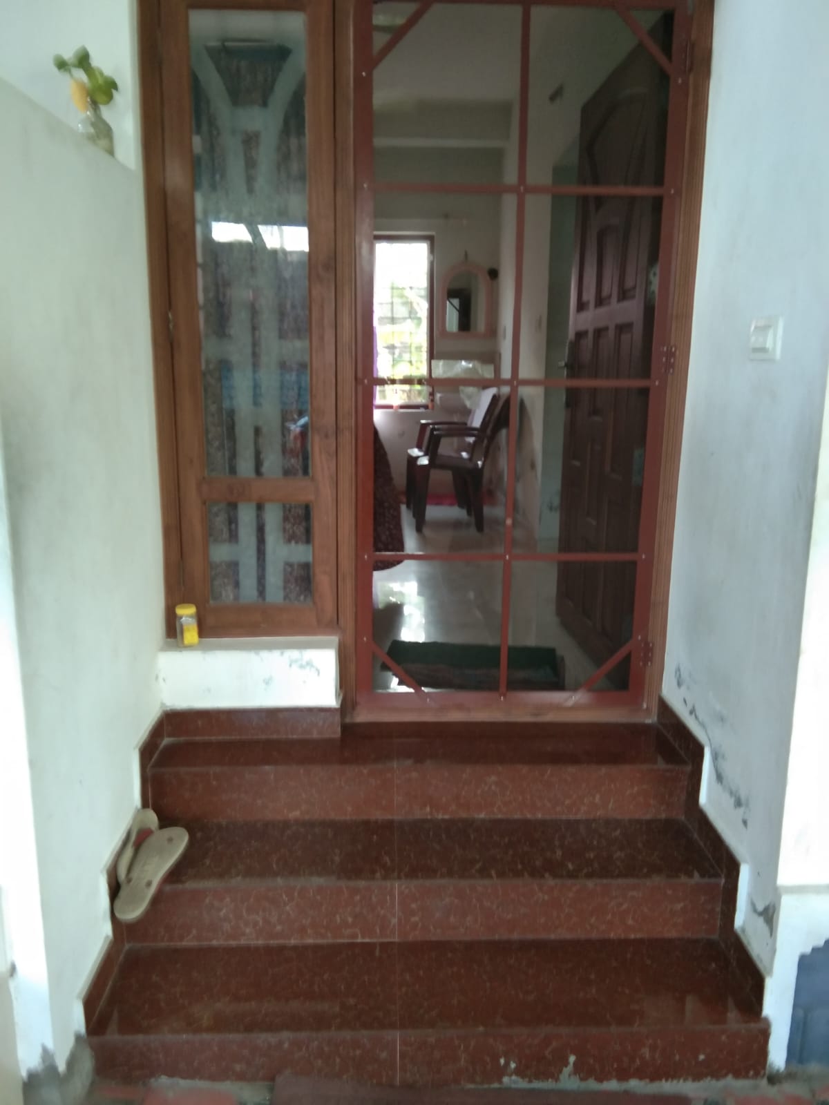 2BHK 580Sqft Semi Furnished Apartment For Sale at Thammanam For Rs 42Lakhs