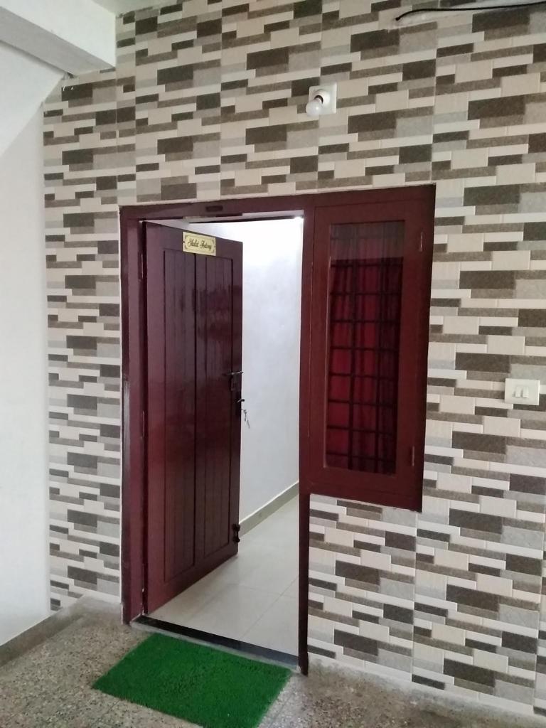 2BHK 700Sqft Fully Furnished Apartment For Sale at Kaloor For Rs 30Lakhs