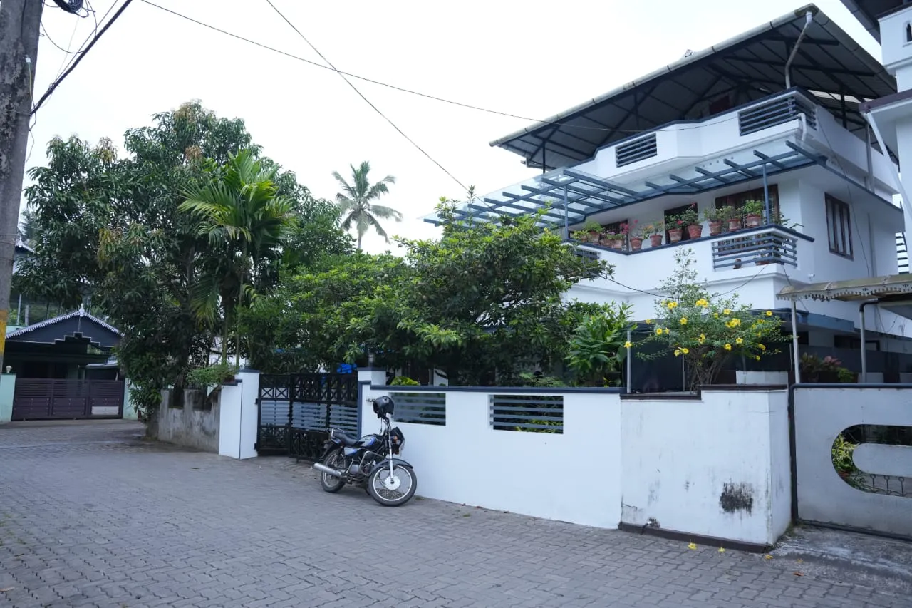 3BHK 1450Sqft Fully Furnished House for Sale at Varapuzha for Rs 62Lakhs