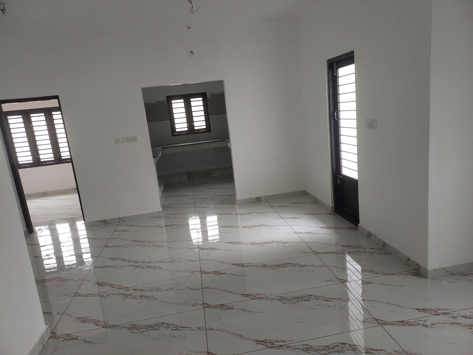 2BHK 1200Sqft Unfurnished Apartment for Sale at edappally for Rs 58L