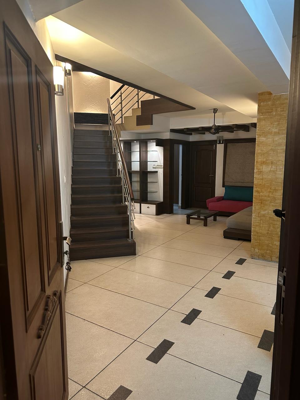 3BHK 1500Sqft Fully Furnished Flat for Rent at Vyttila for Rs 50000