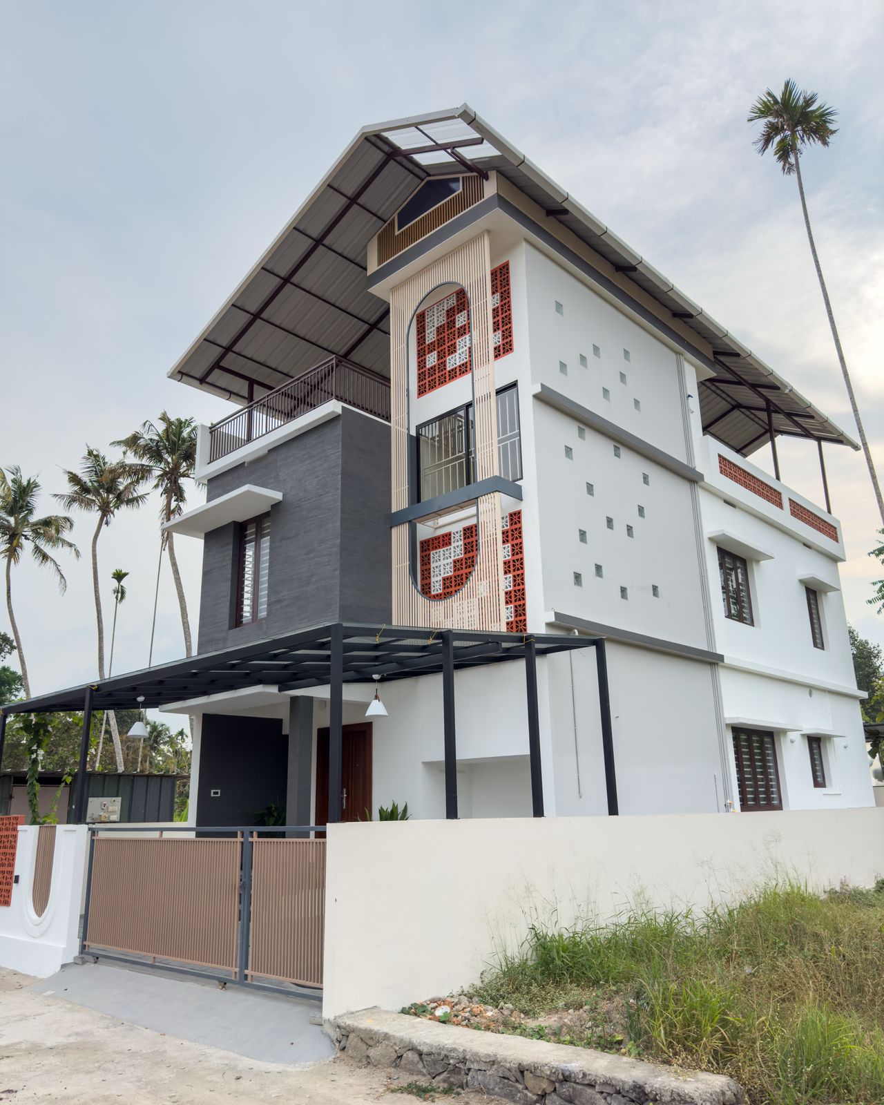 3BHK 1500Sqft Semi Furnished House for Sale at Mulanthuruthy for Rs 67Lakhs