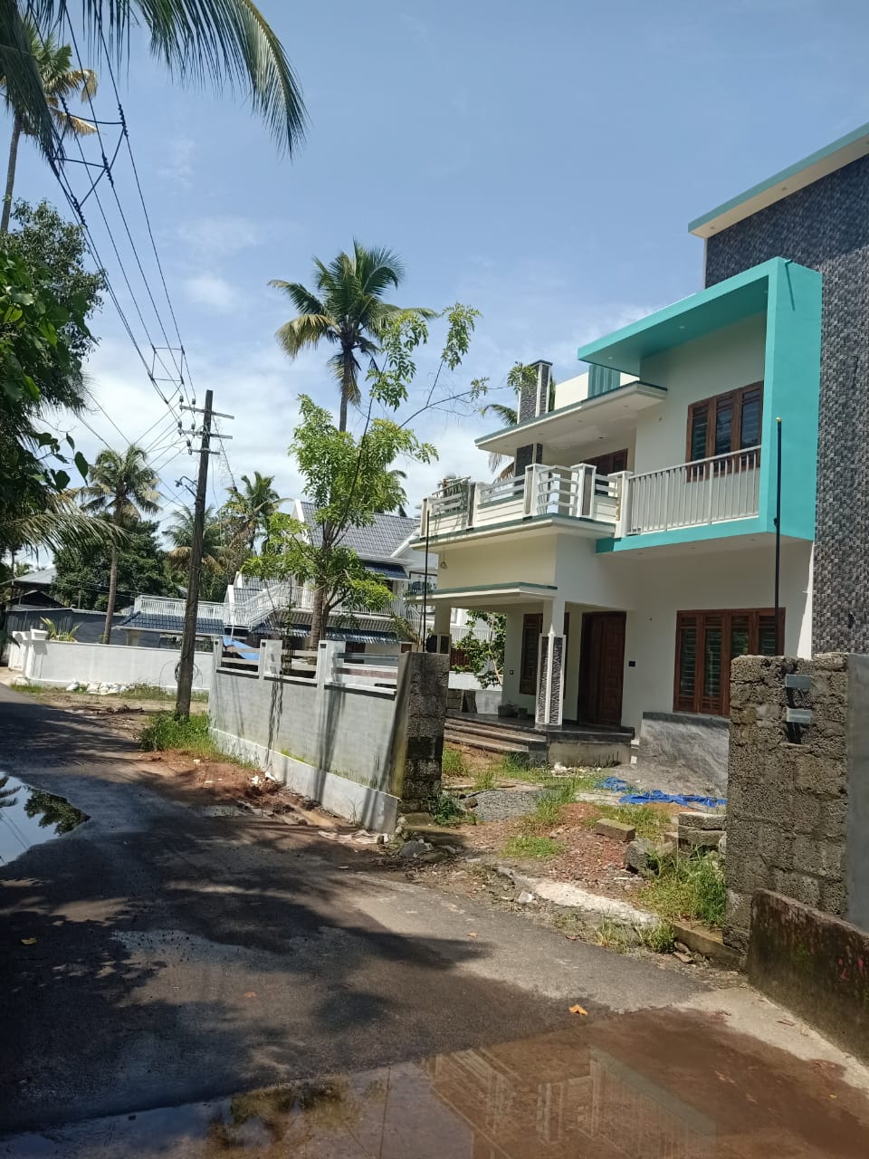 4BHK 2900Sqft Fully Furnished House for sale at Paravur for Rs 90Lakhs