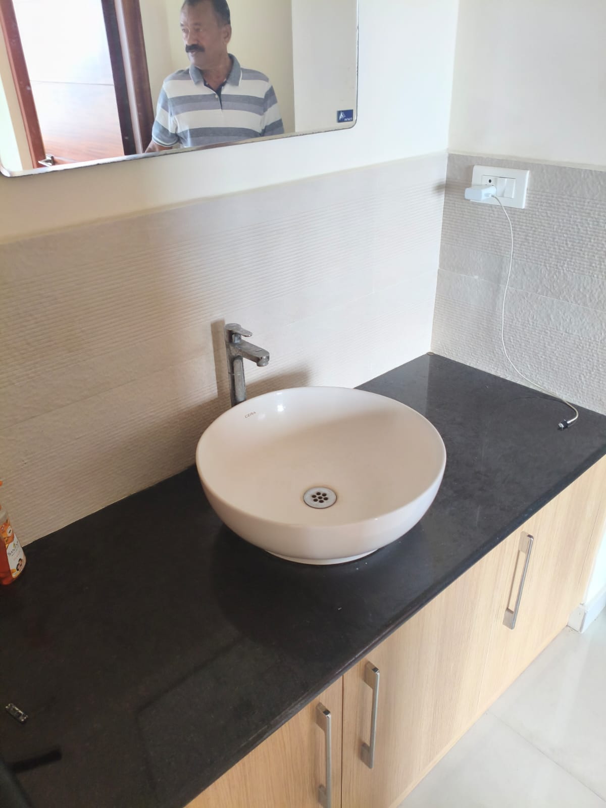 2BHK 1100Sqft Fully Furnished flat for Rent at Vytilla for Rs 29000/month