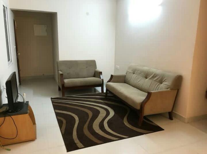 2BHK 1155 Sqft semi Furnished flat for Rent at Edappally for Rs 25000\Month